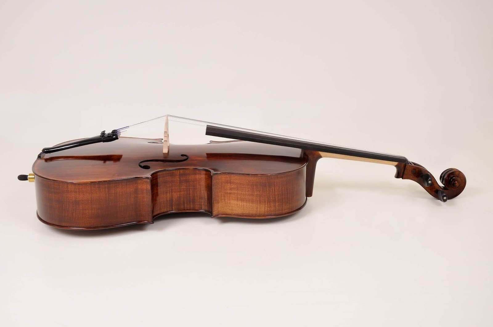 Cello Hossony Modelo E